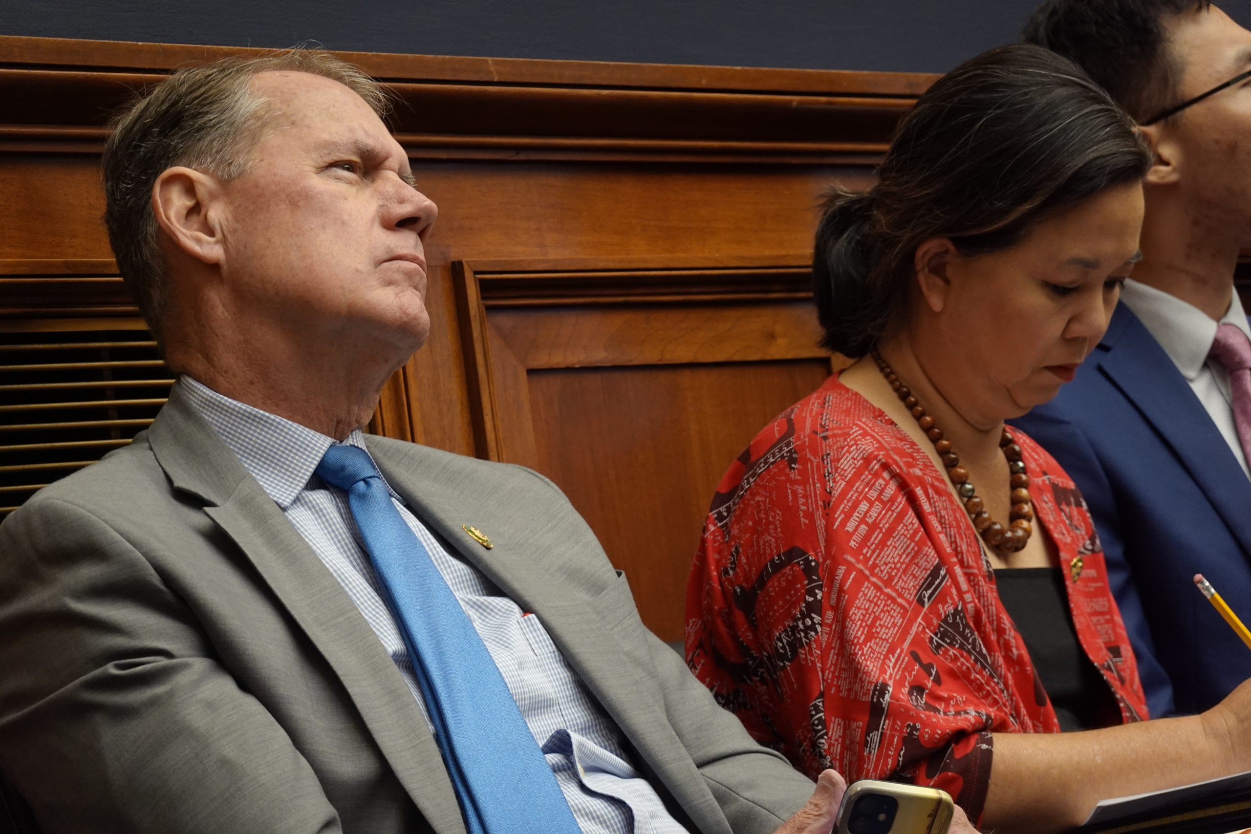 In Hawai‘i Congressional Fundraising, Tokuda Far Outraised Case - Honolulu Civil Beat