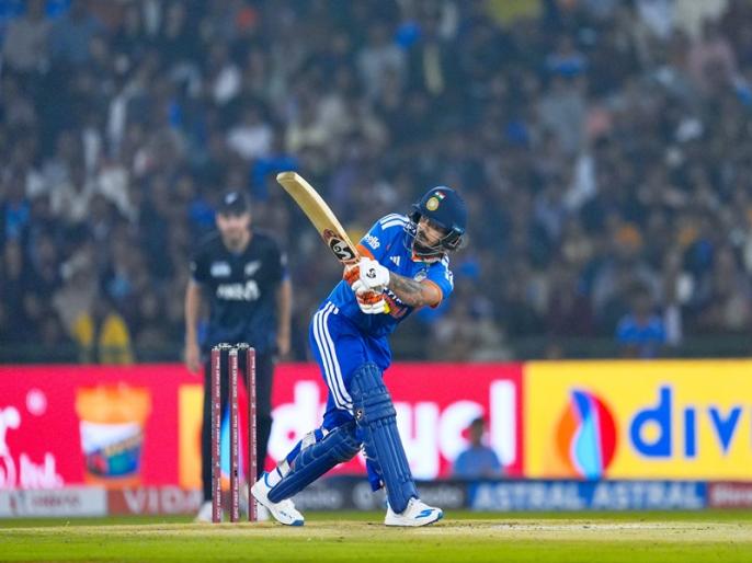 IND vs NZ, 2nd T20I: ईशान किशन ने 21 गेंदों में बनाया अर्धशतक, वर्ल्ड कप से पहले अपनी हिटिंग काबिलियत को दिखाया | IND vs NZ, 2nd T20I Ishan Kishan scored a half-century in 21 balls | Latest cricket News at lokmatnews.in