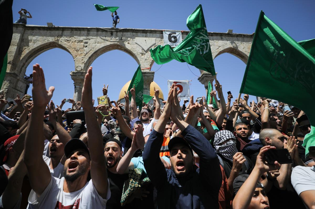 Instagram, Twitter blame glitches for deleting Palestinian posts | Context by TRF
