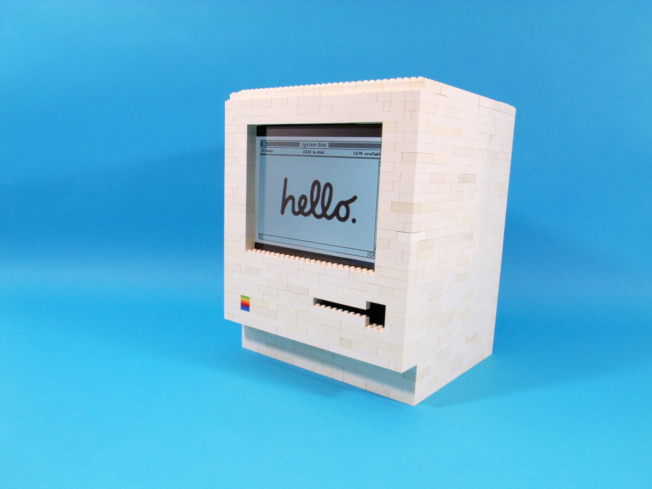 A LEGO 1984 Classic Macintosh Built for the iPad