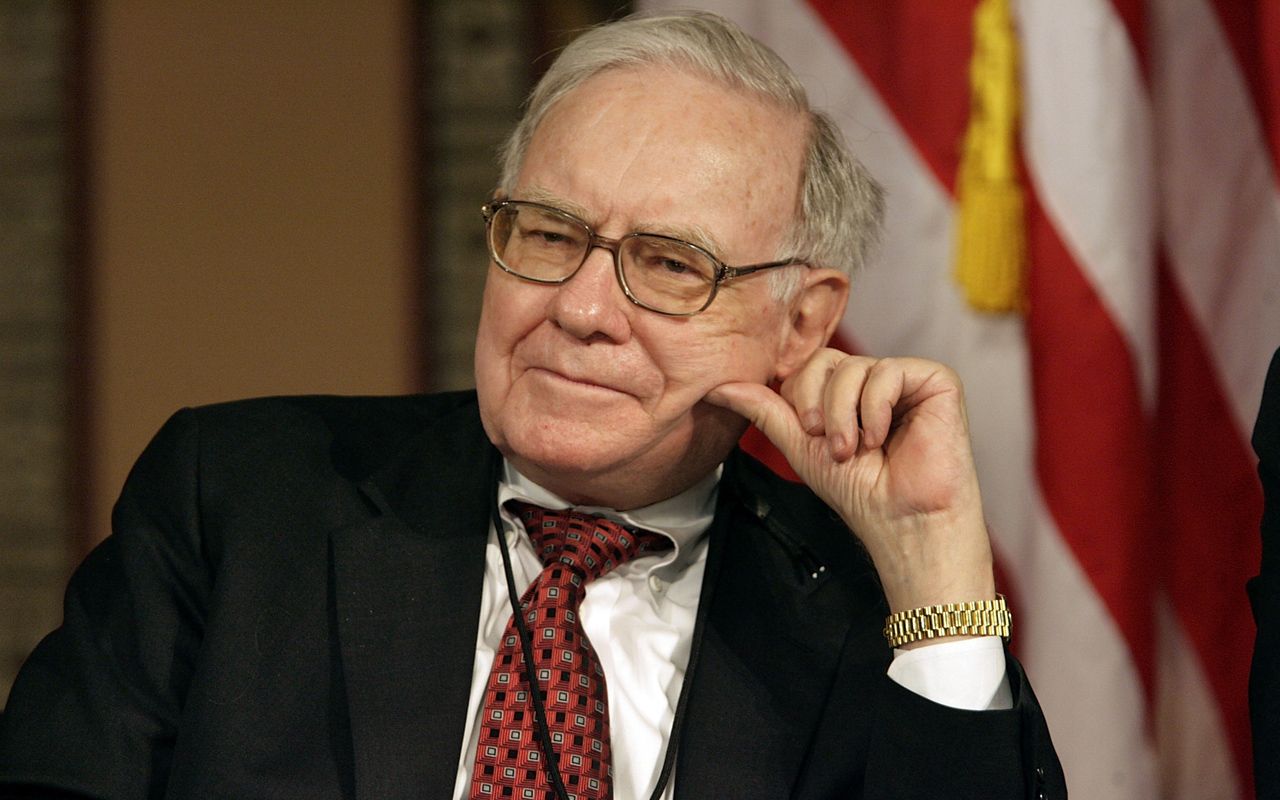 18 Stocks Warren Buffett Is Selling (And 6 He's Buying) | Kiplinger