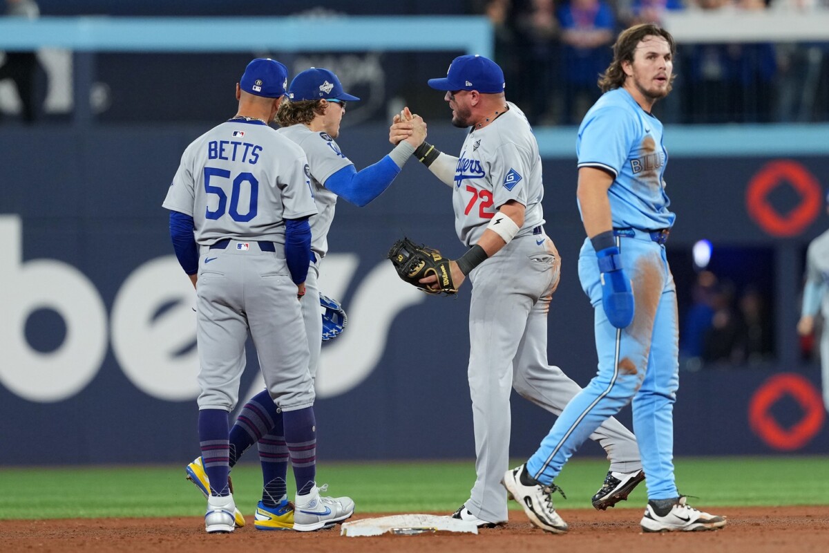 Dodgers Fans React to Kiké Hernandez’s Wild Game-Winning Double Play to Force Game 7 | Dodgers Nation