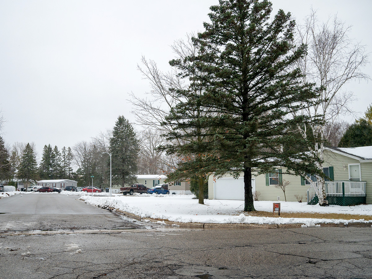 Bill targeting manufactured home park oversight highlights issues in Door County - Door County Knock