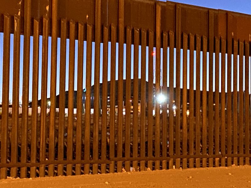 Migrants say they were seriously hurt in fall from border wall, then expelled to Mexico without medical treatment - El Paso Matters