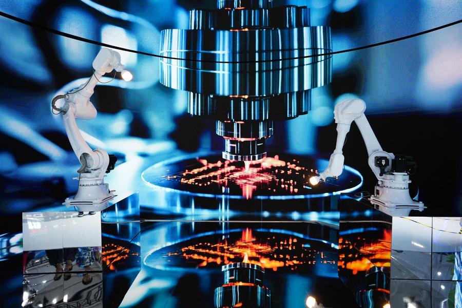 China's five-year roadmap bets big on innovation in strategic leap - People's Daily Online