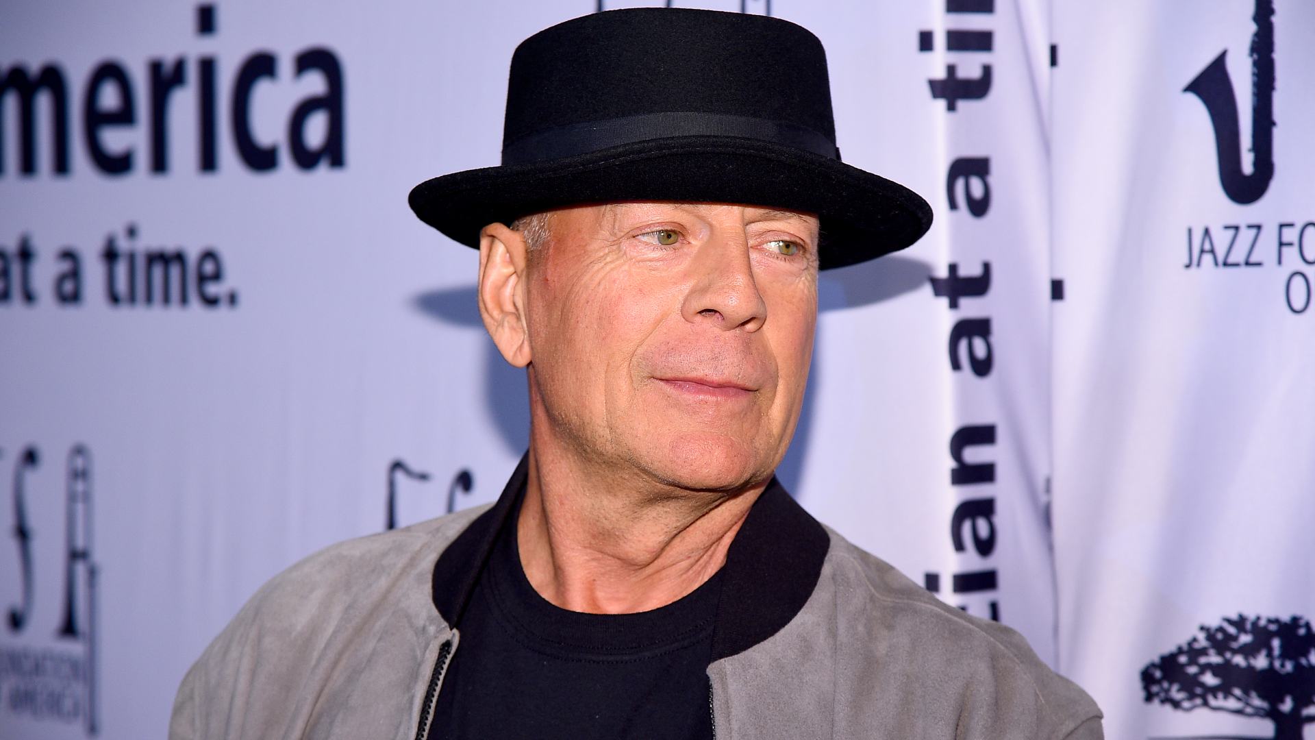 Tallulah Willis Shares Rare Photos of Dad Bruce Willis - EntertainmentNow