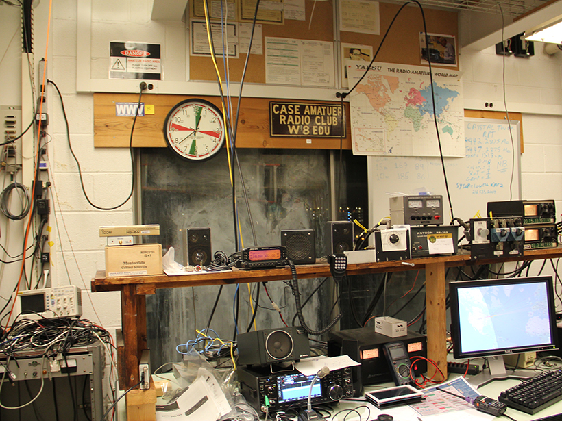 Ham Radio Forms a Planet-Sized Space Weather Sensor Network - Eos
