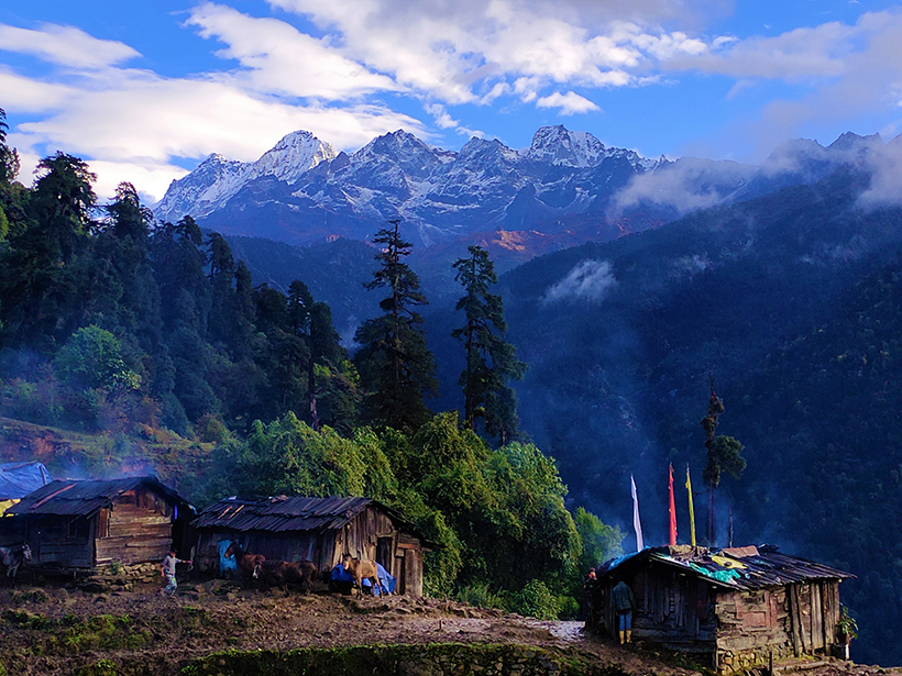 Discerning Structure and Seismic Hazards in the Sikkim Himalayas - Eos