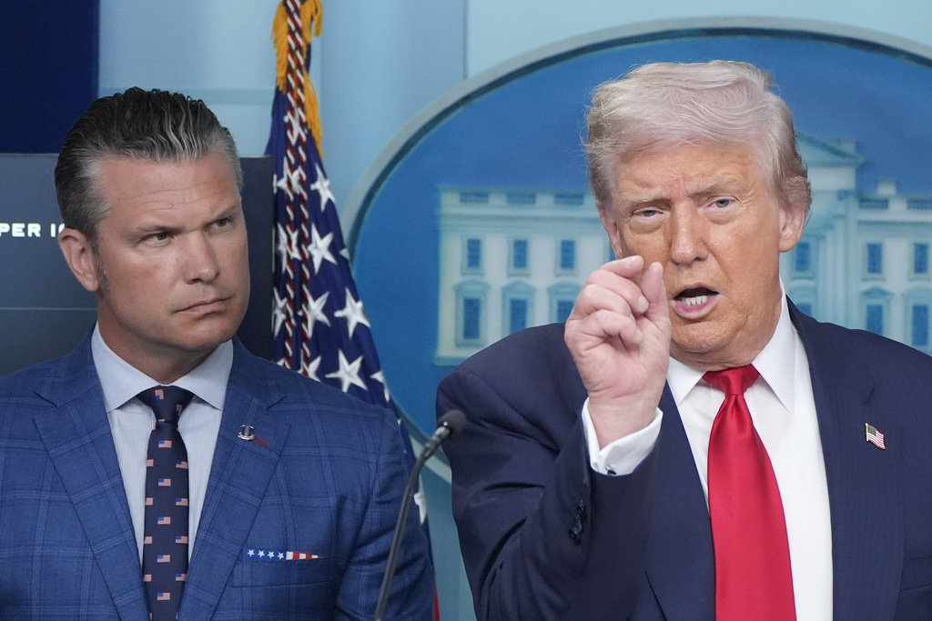 How Should News Organizations Respond to the Pentagon’s New Press Rules? - Ethics and Journalism