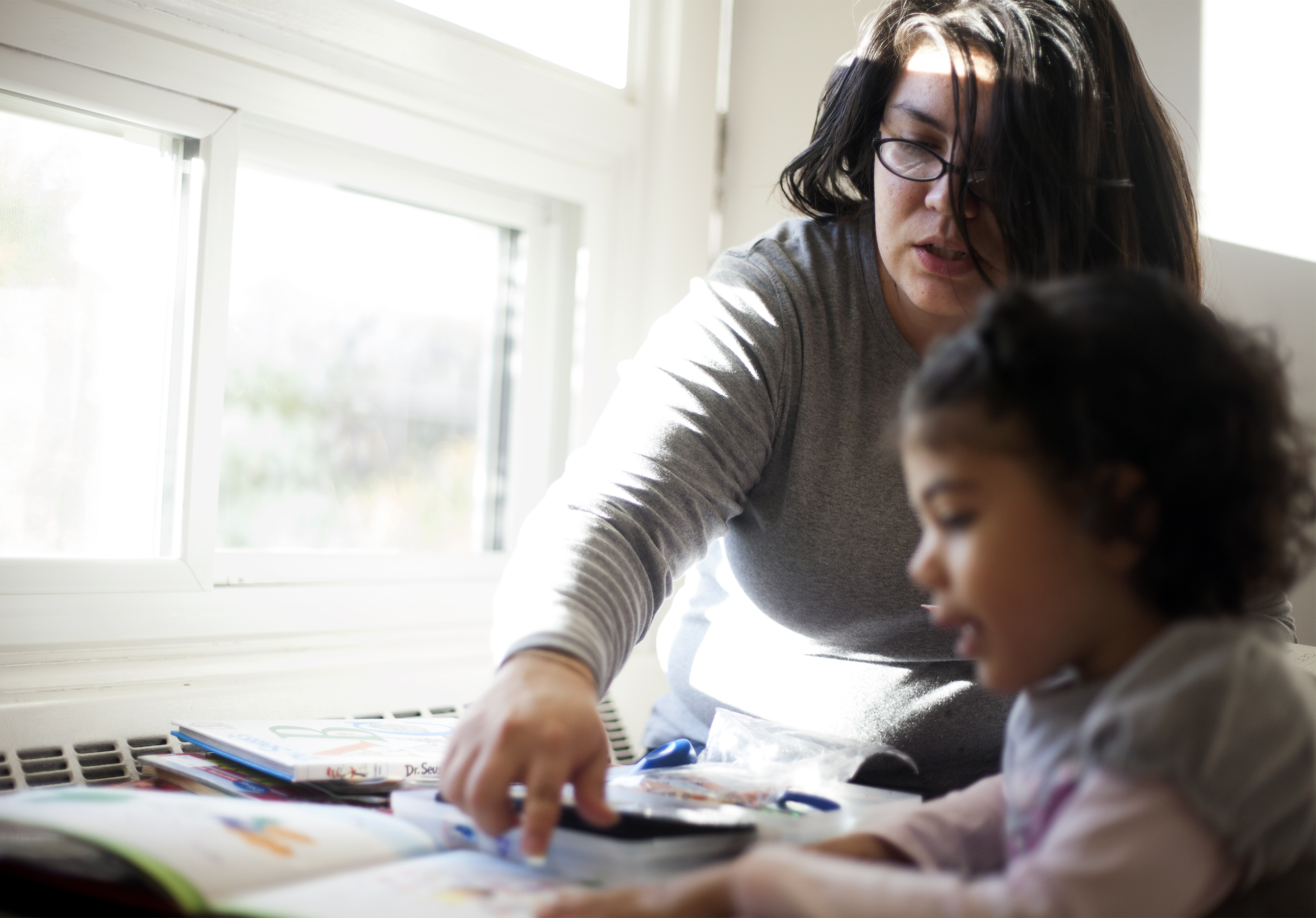 Why We Martyr Single Dads, But Demonize Single Moms (And What To Do About It) - Everyday Feminism