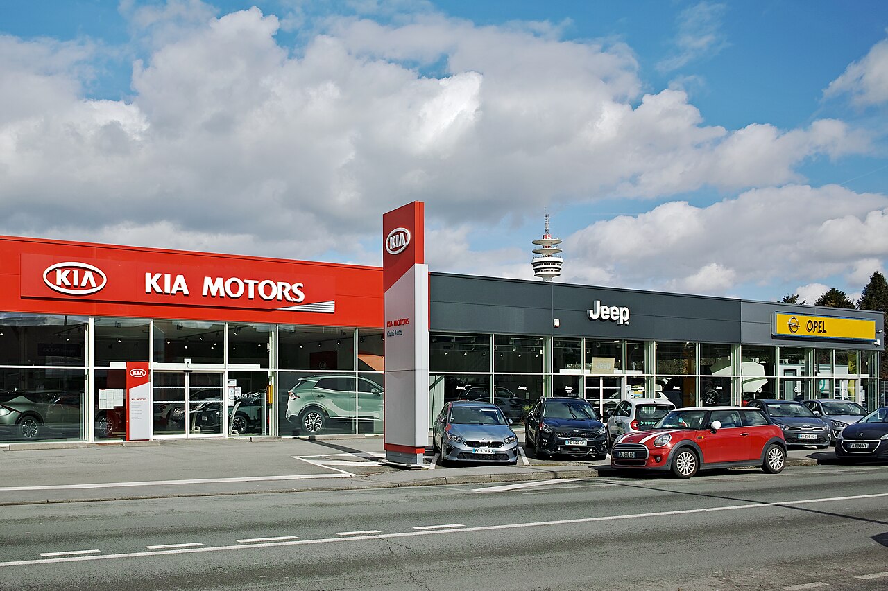 Used EV Sales Jump in Europe as Iran War Drives up Fuel Prices - EVinfo.net