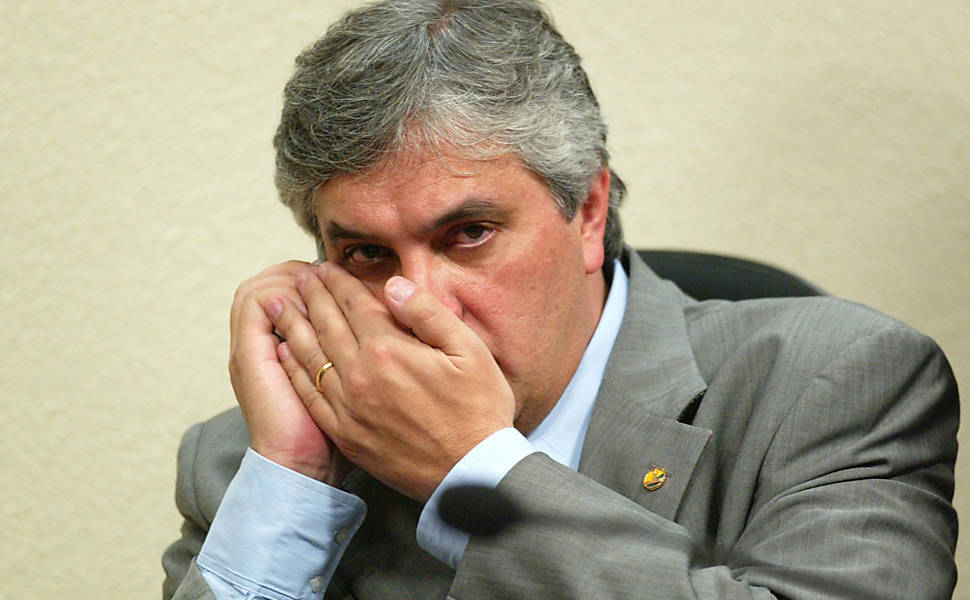 Delação ecumênica de Delcídio é boa inspiração para Lava Jato - Notícias - UOL Notícias