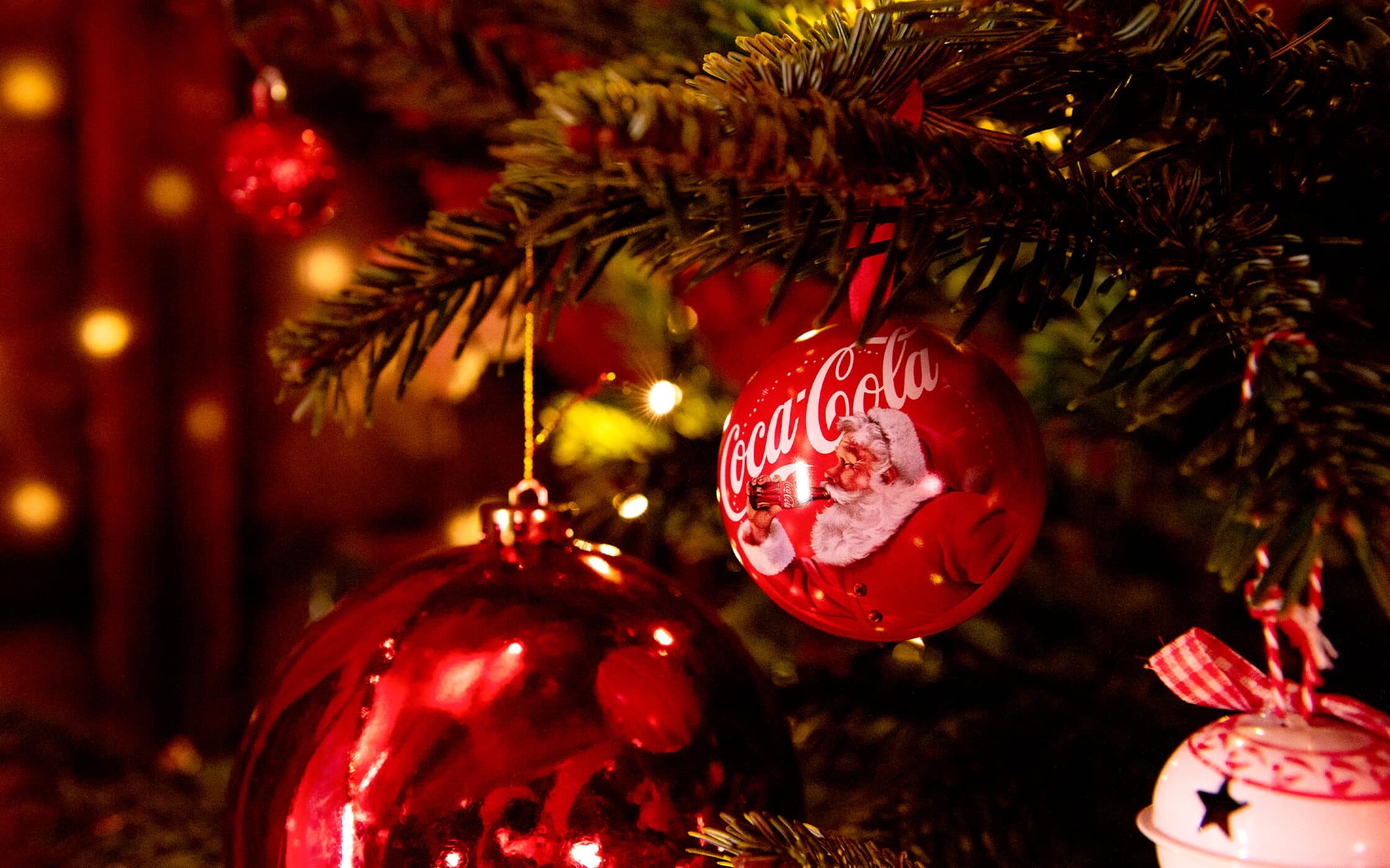 Born In The USA: Coca Cola, The Brand That Turned Christmas Red