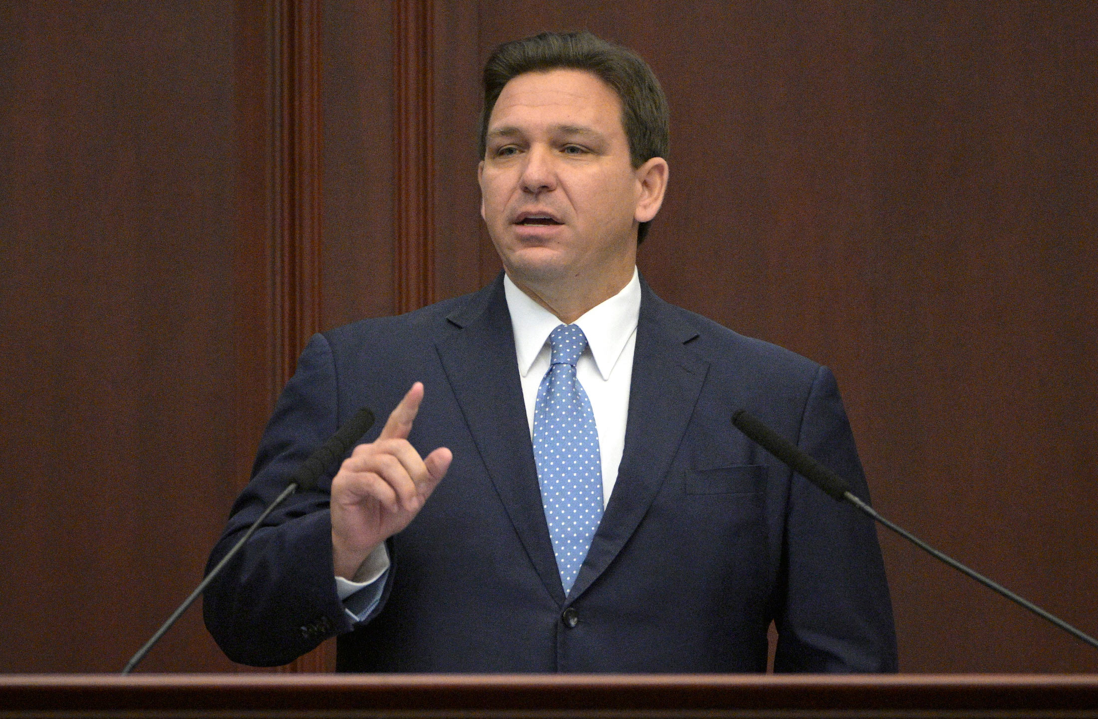 Gov. DeSantis slams Senate water bill, a priority of Senate President