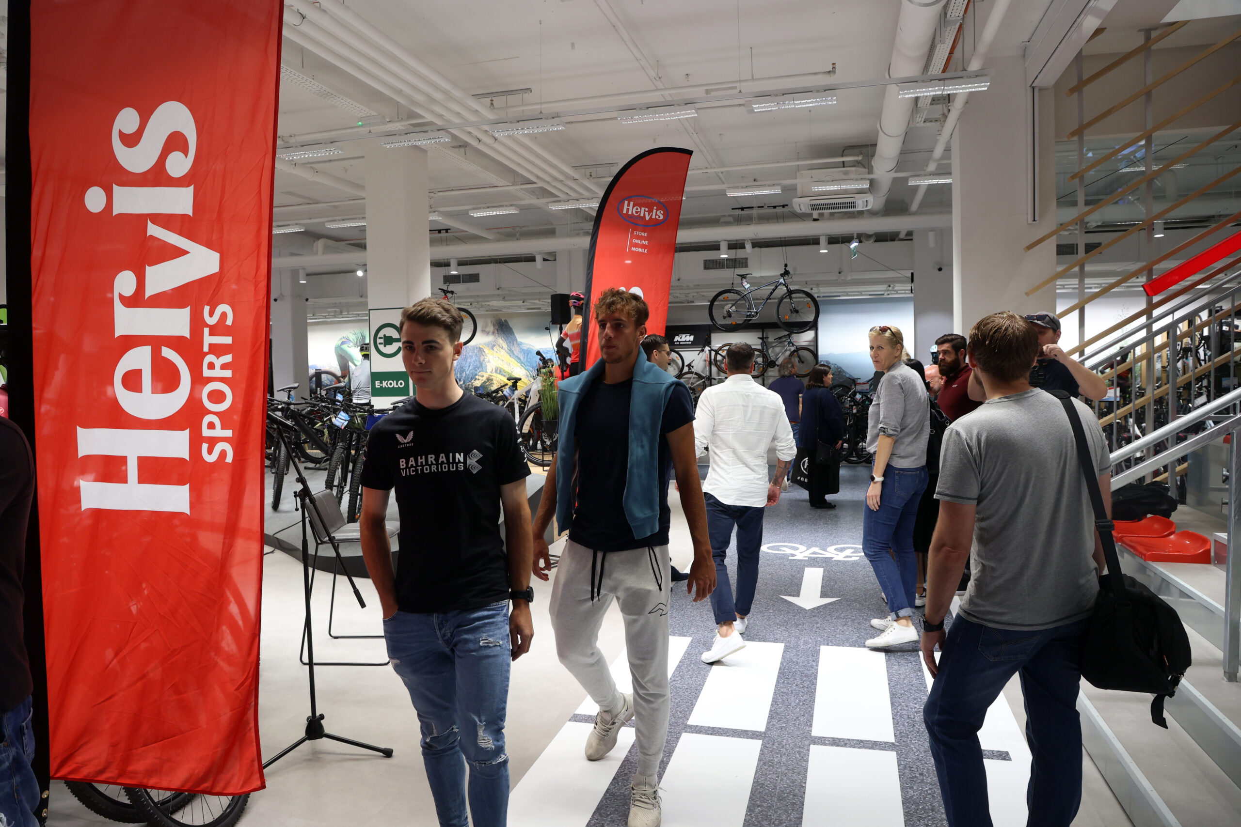 Hervis ima novega lastnika. Kaj sprememba pomeni za stranke - Forbes Slovenija