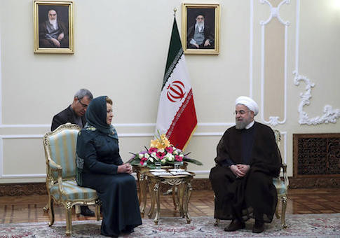 U.S. Officials ‘Concerned’ as Iran, Russia Ink $10 Billion Arms Deal