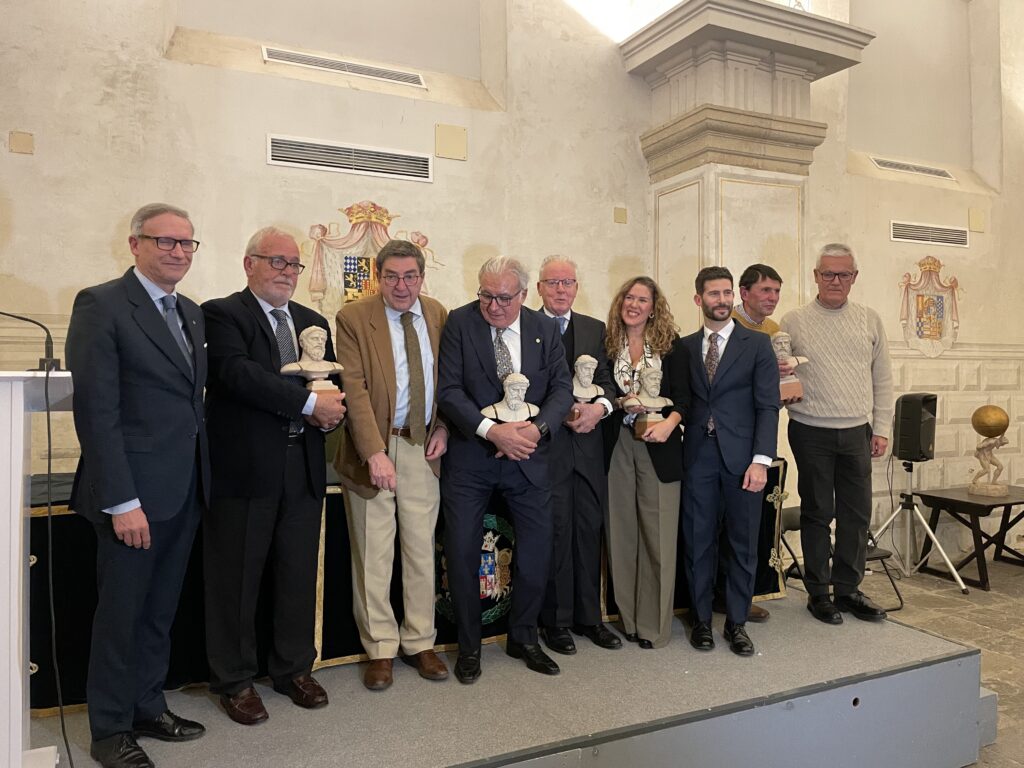 CASA DE PILATOS ACOGE A LOS GALARDONADOS POR ADEPA EN LA DEFENSA DEL PATRIMONIO ANDALUZ - Fundación Casa Ducal de Medinaceli
