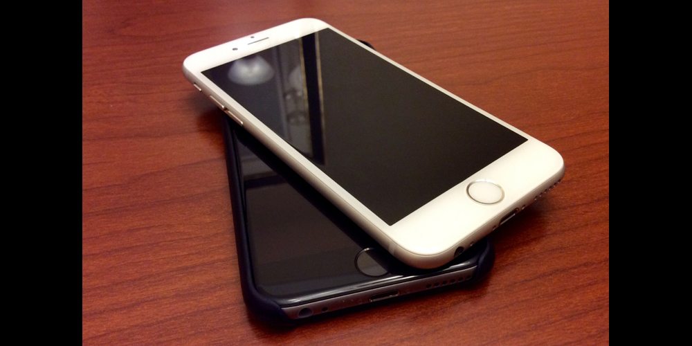 Doing the Two-Smartphone Shuffle – GeekDad