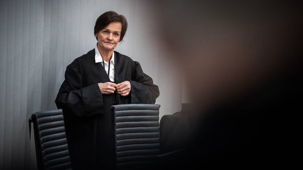 Bistandsadvokat mener vitne prøvde å påvirke Frogner-kvinnens forklaring i rettssaken mot Høiby – NRK Norge – Oversikt over nyheter fra ulike deler av landet