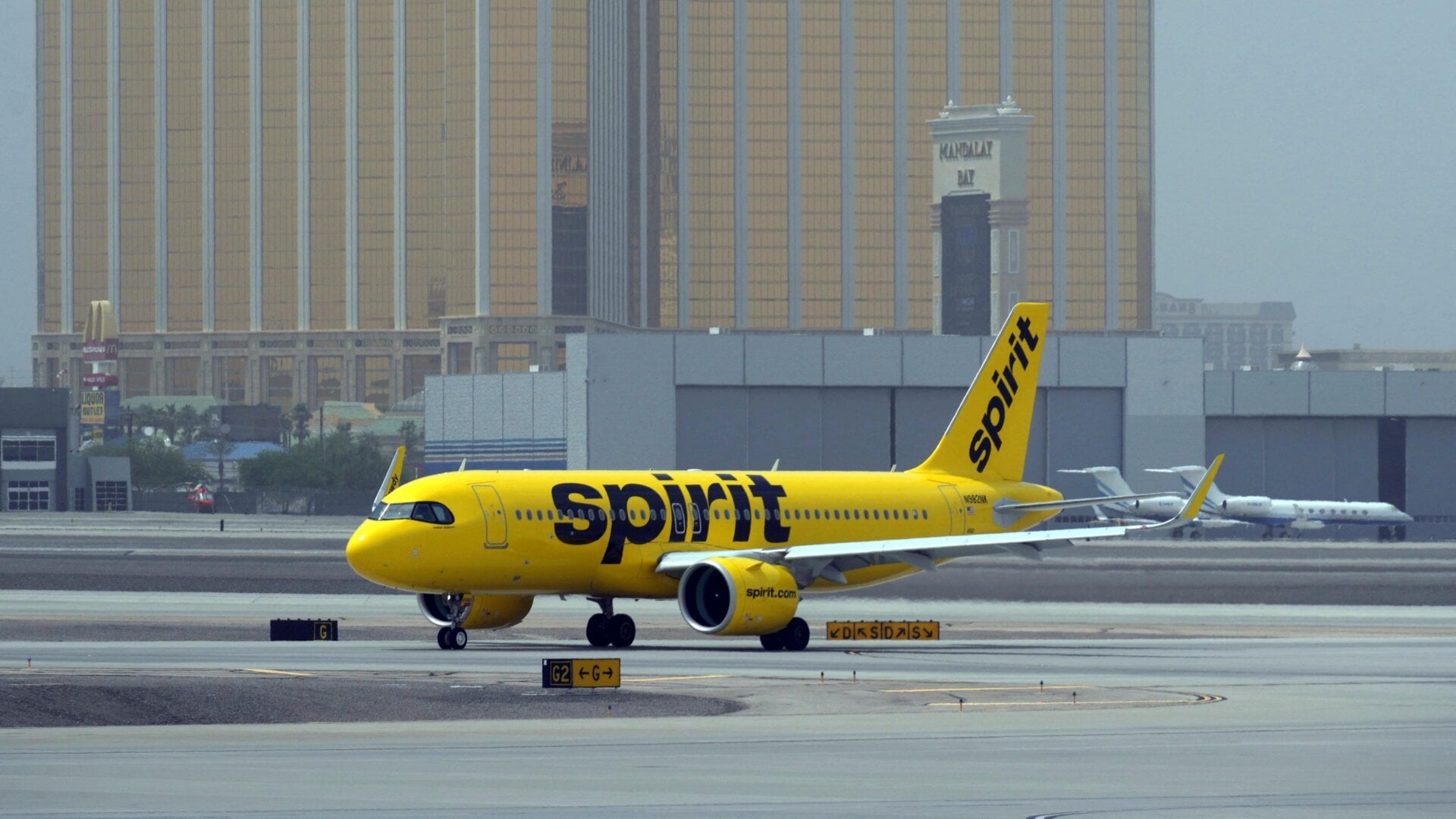 Spirit Airlines Is Reportedly Moving Forward With Plan to Shut Down
