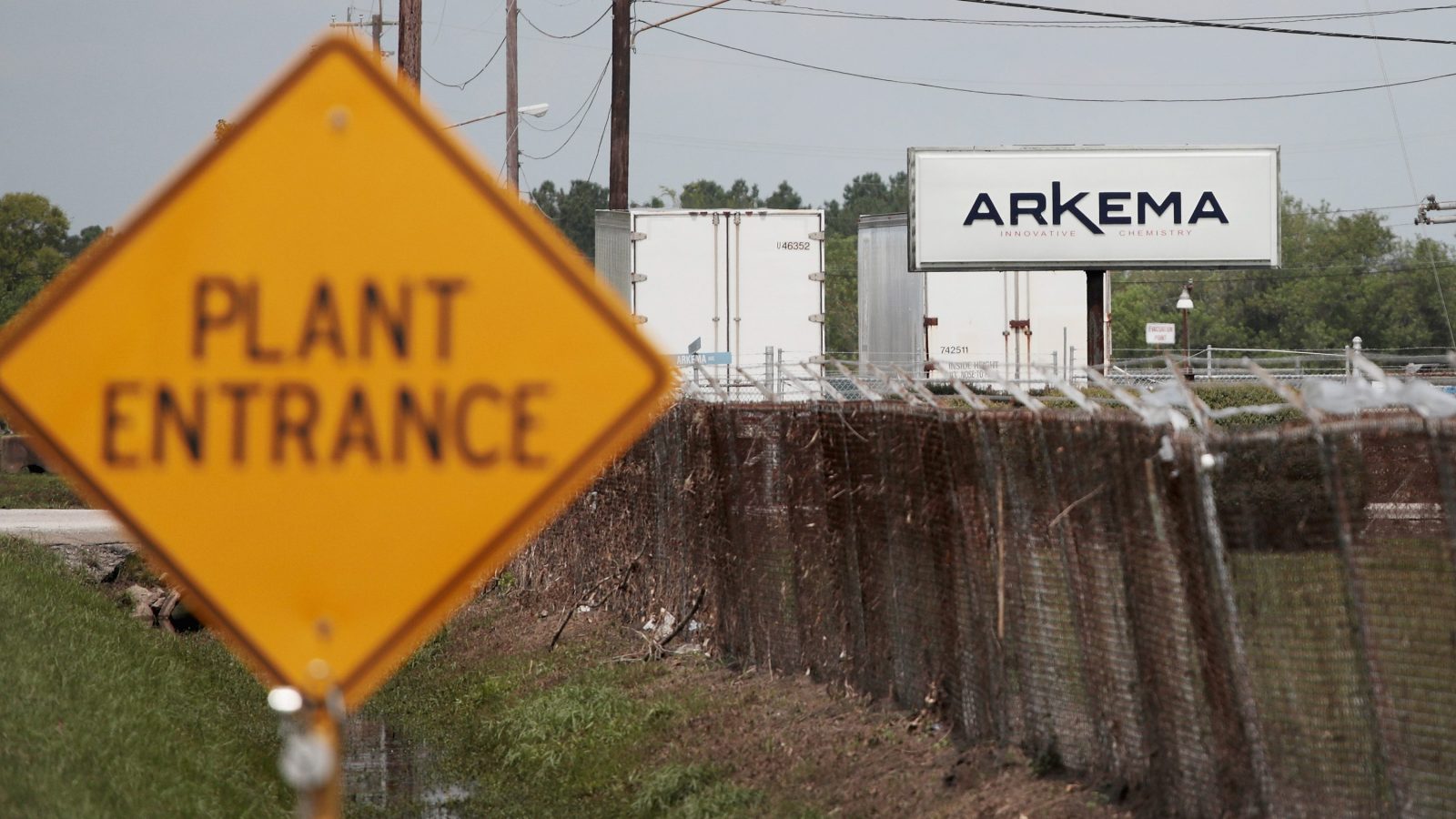 A year after an environmental disaster in Texas, chemical company executives face charges | Grist
