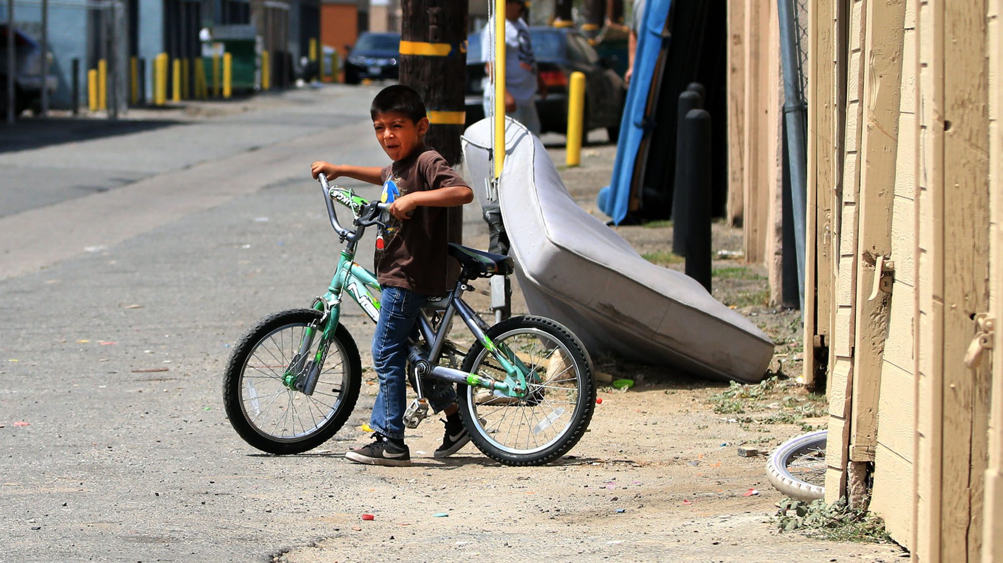 Why reducing lead exposure is part of an Orange County city's new climate pledge | Grist