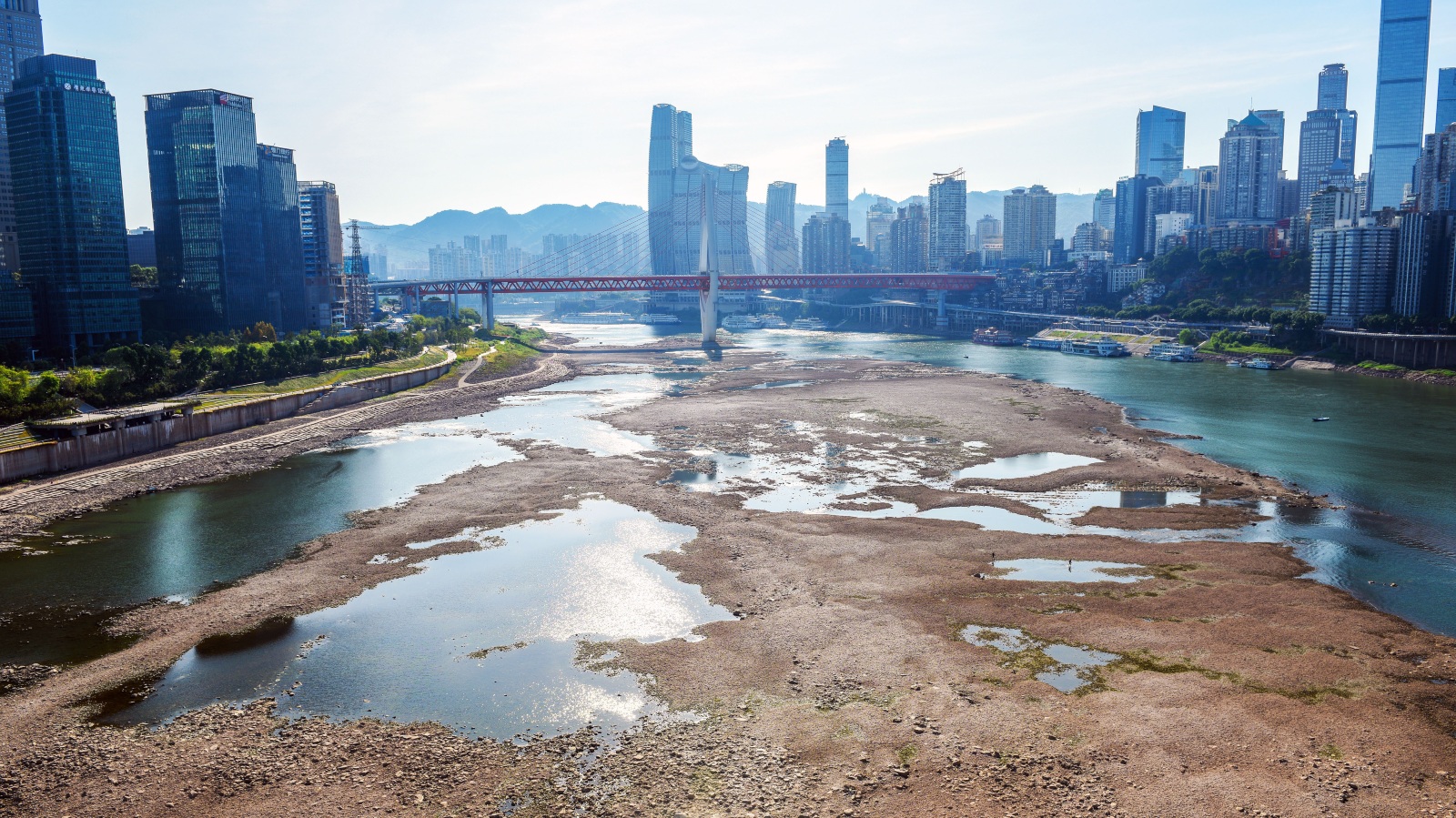 As drought dries up the Yangtze river, China loses hydropower | Grist
