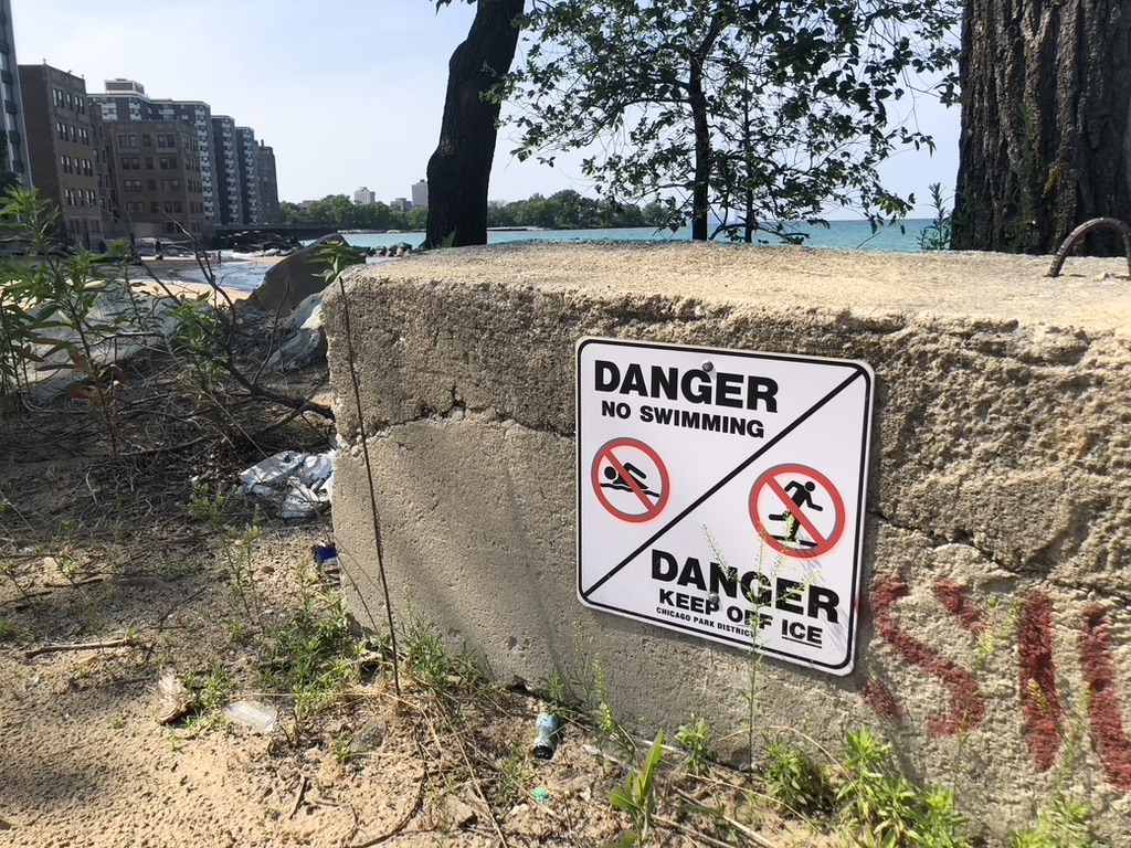 Neighbors on Chicago's South Side fight erosion of Lake Michigan | Grist