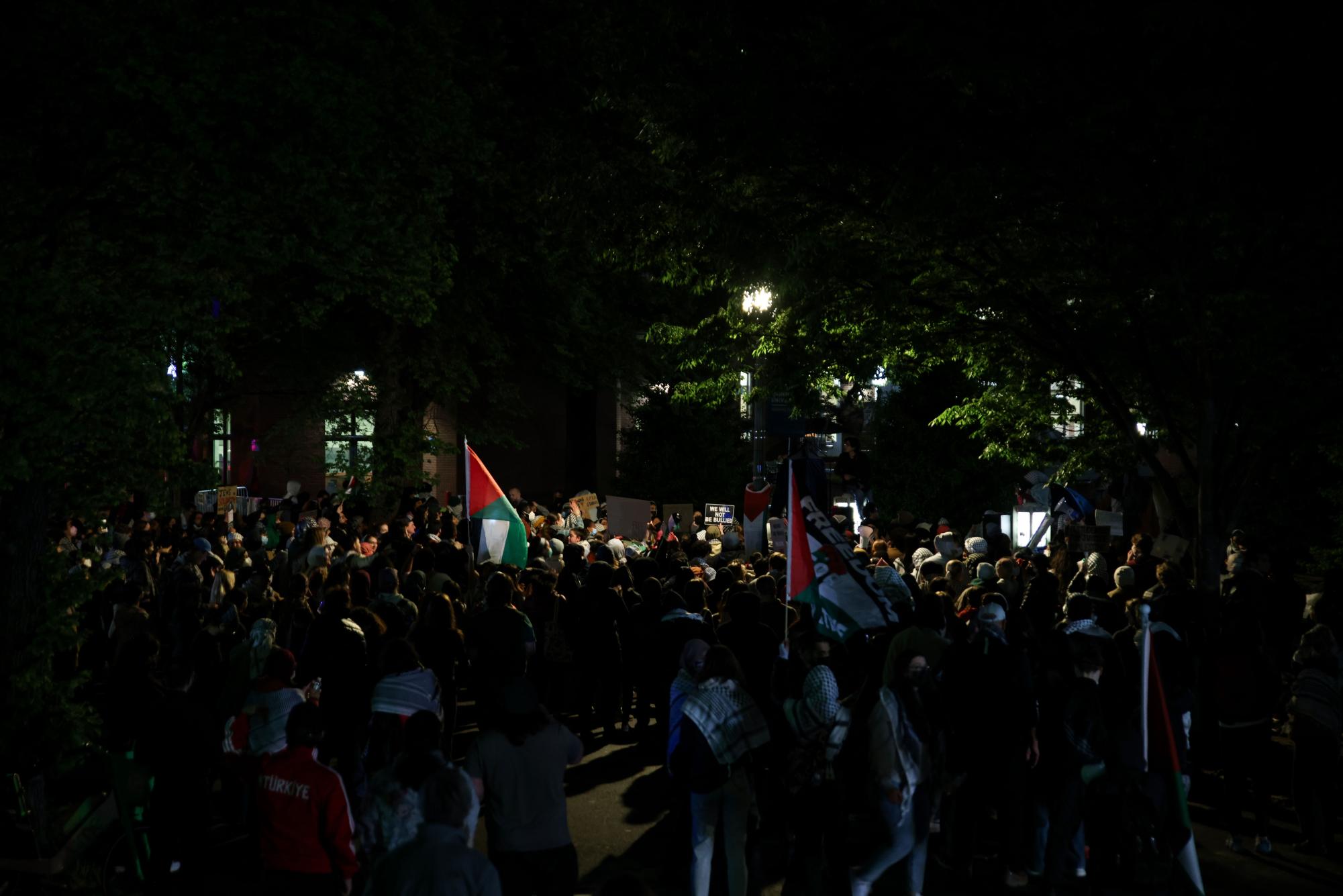 Live coverage: Pro-Palestinian encampment’s second day of protest stretches into night – The GW Hatchet