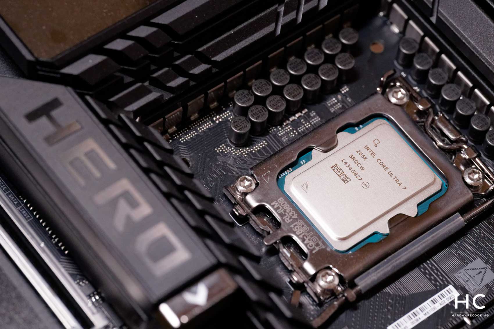 Test : Intel Core Ultra 7 265K - HardwareCooking