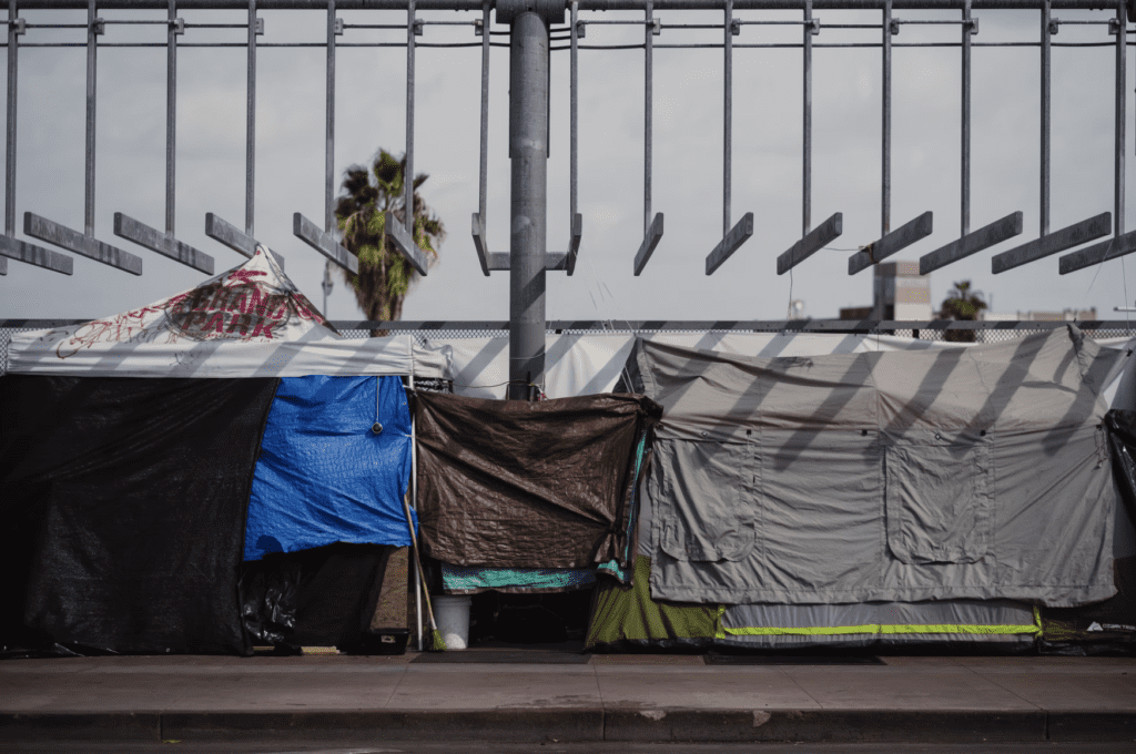 Why Charity Can Never Be More Than a Band-Aid - Harvard Political Review