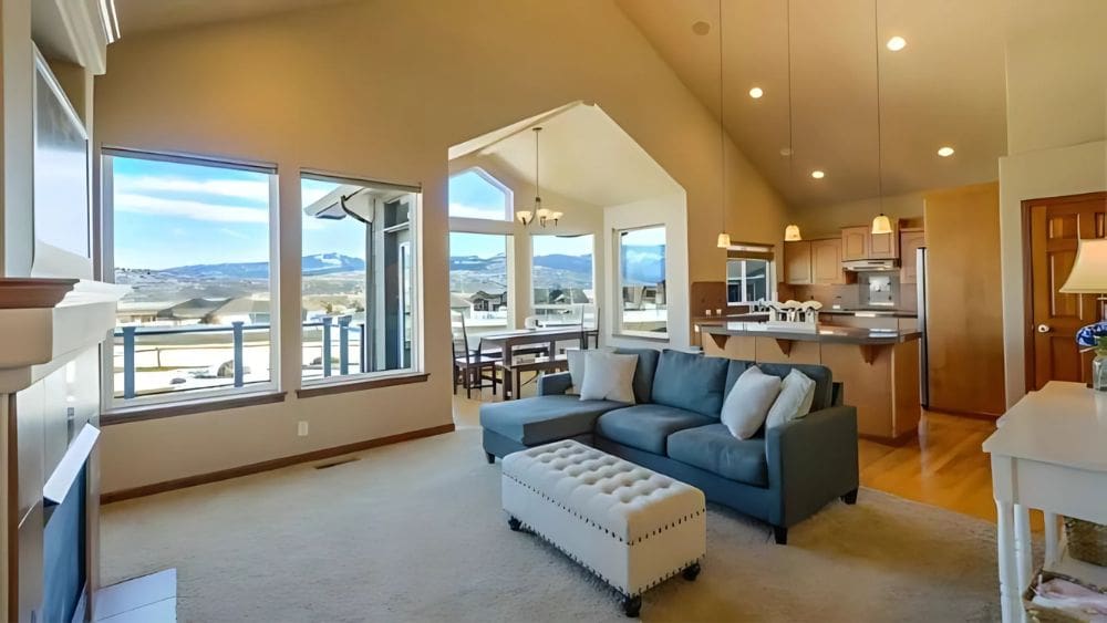 How to Depersonalize Your Home to Sell