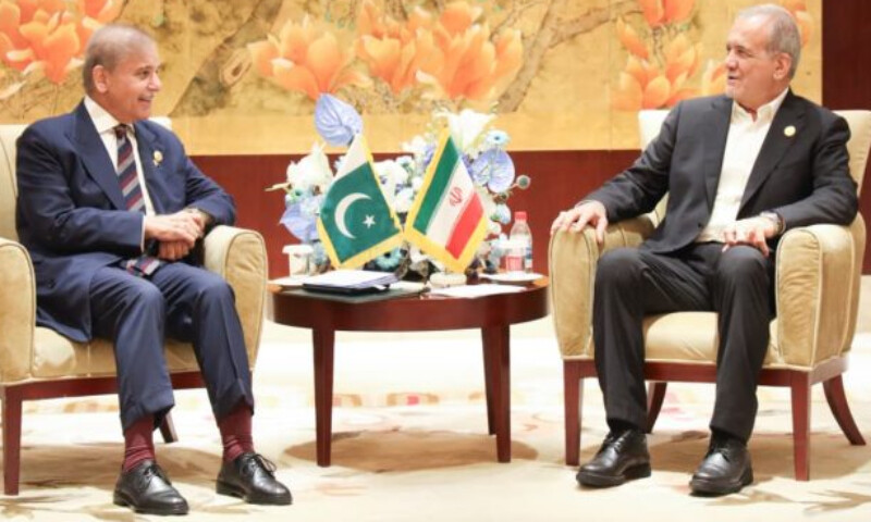 PM Shehbaz, Iranian president reaffirm strong bilateral ties - Pakistan - Aaj English TV