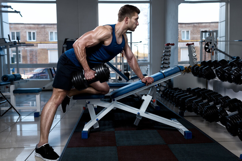 Entrenamiento de fuerza: ejercicios, series, repeticiones y descansos