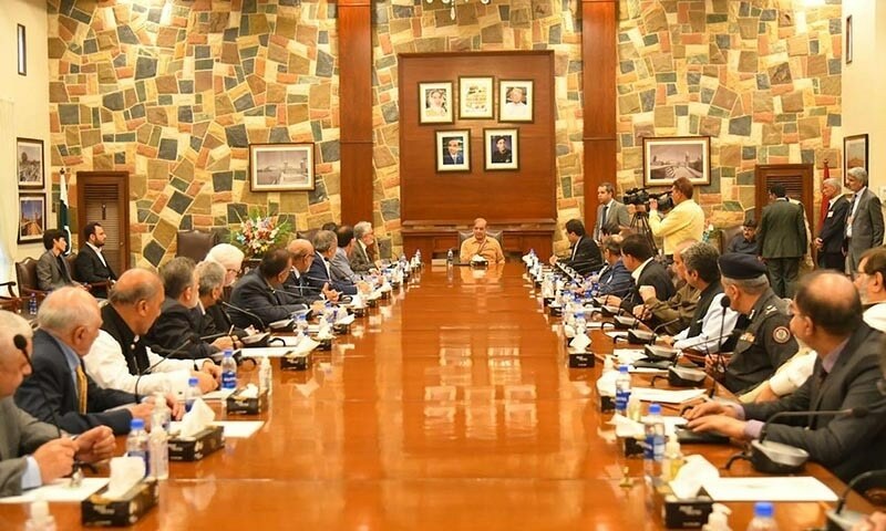 PM removes 17pc GST on solar panels - Newspaper - DAWN.COM