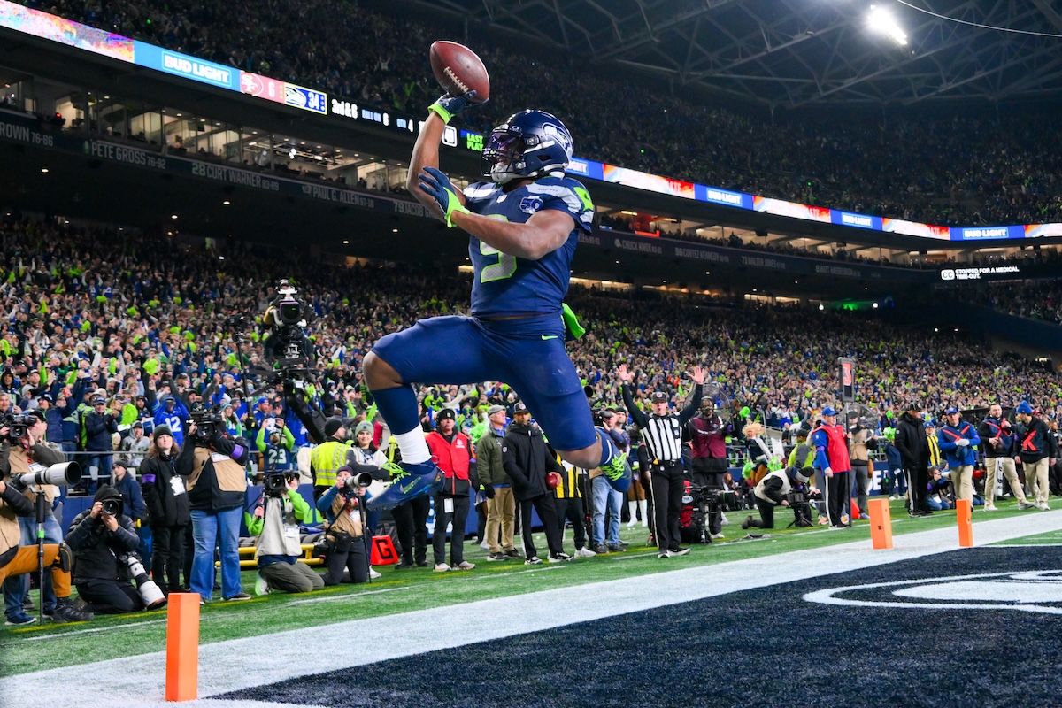 Predicting 2026 NFL Free Agents' Landing Spots