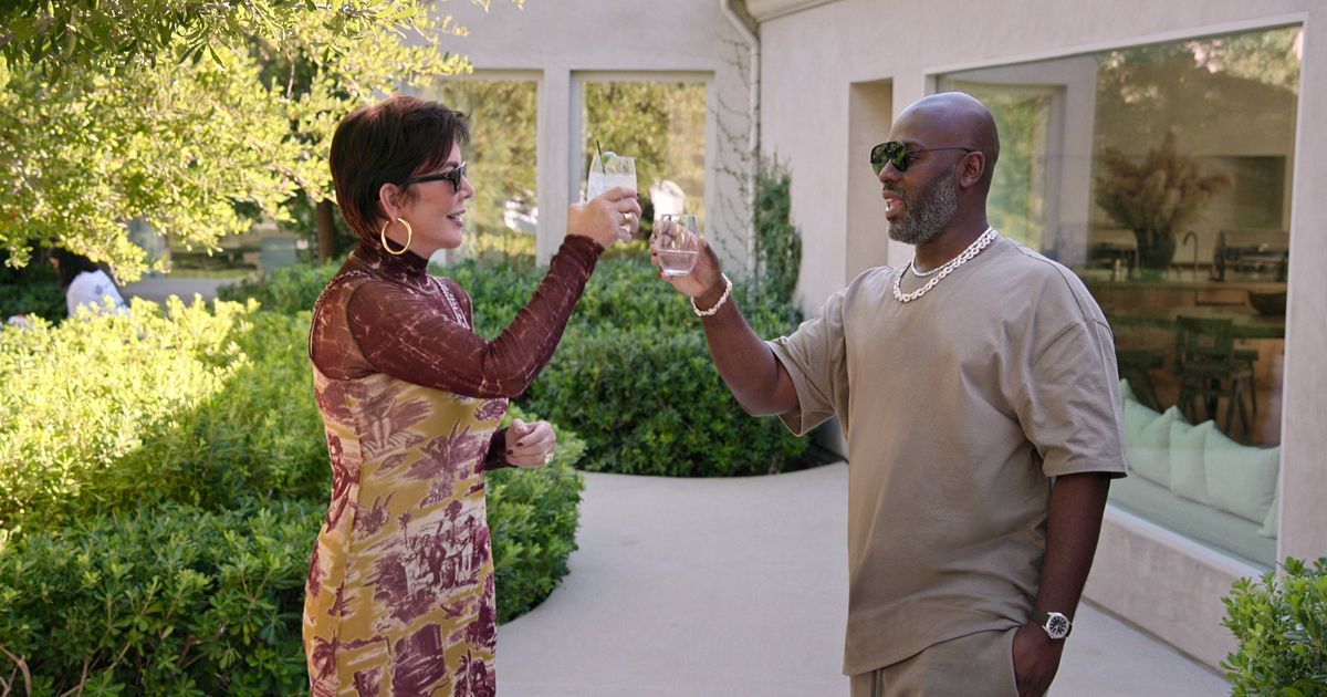 Kris Jenner sparks engagement speculation as fans spot £1m diamond ring - Daily Star