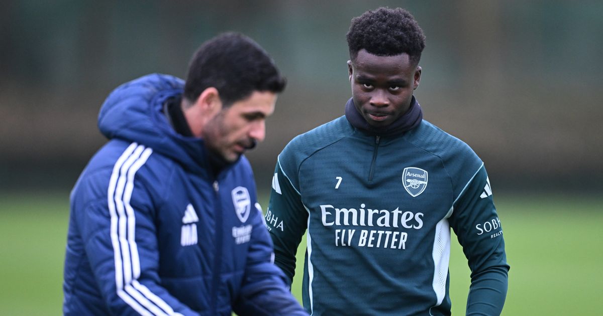 Arsenal boss Mikel Arteta issues Bukayo Saka injury update after Leeds hip issue | Football London