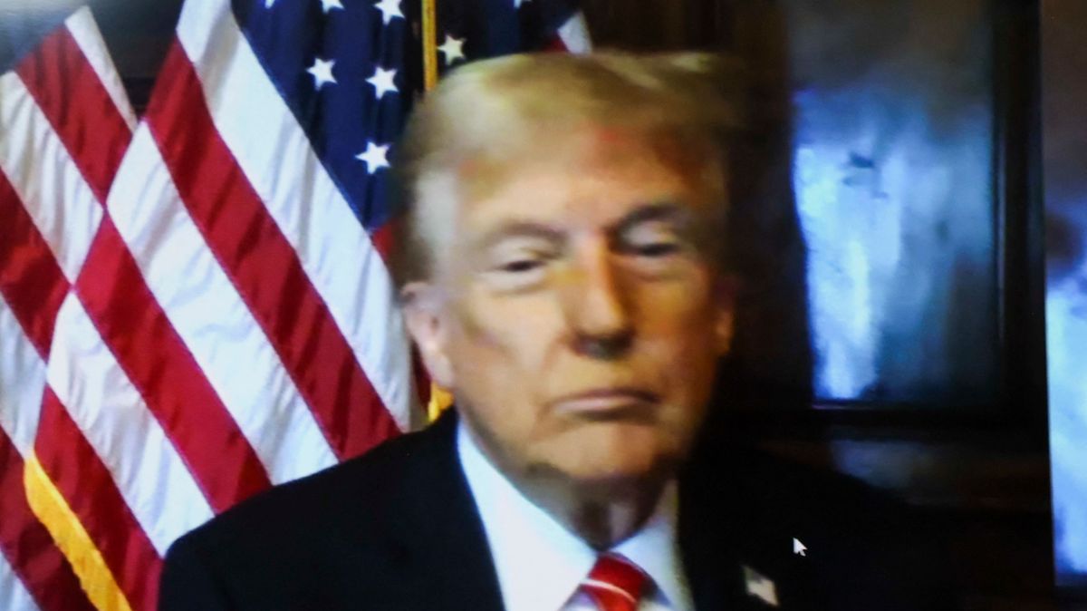 Donald Trump's rages over 'unAmerican Witch Hunt' after sentencing - despite escaping jail | Irish Star
