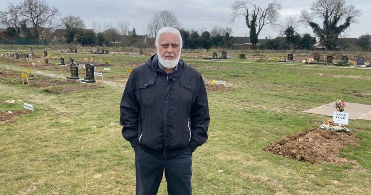 Leicester planning to re-use existing graves as only 2,700 cemetery plots left | Leicestershire Live