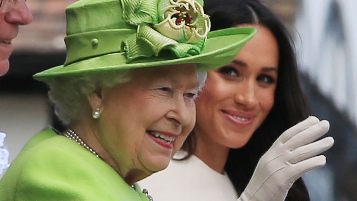 Meghan Markle 'sends coded message to royals' in her new children's book, says expert - The Mirror