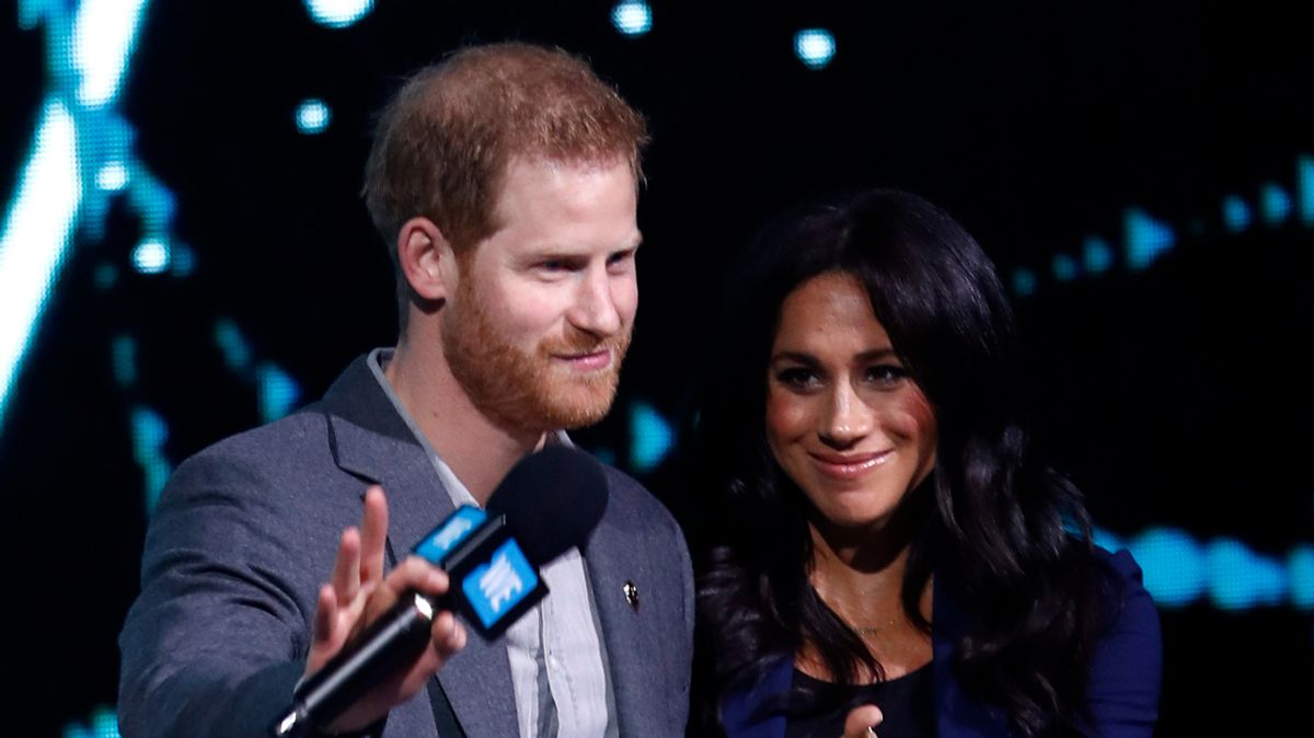 Royal aides 'want Harry and Meghan to give up titles' after Prince's podcast attack - The Mirror
