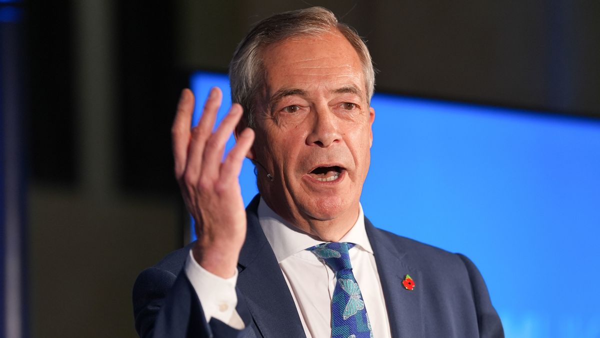 'Nigel Farage told me Adolf Hitler was right!' School classmate's explosive claim - The Mirror