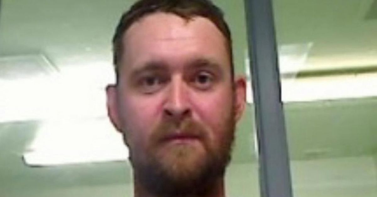 Stalker threatened to kidnap and kill girl, 13, and send her body parts to her mum - The Mirror