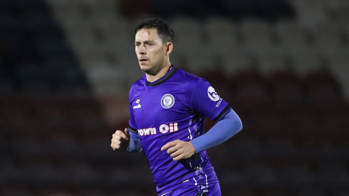 National League icon agrees with Keir Starmer and Jeff Stelling over extra EFL promotion spot - The Mirror