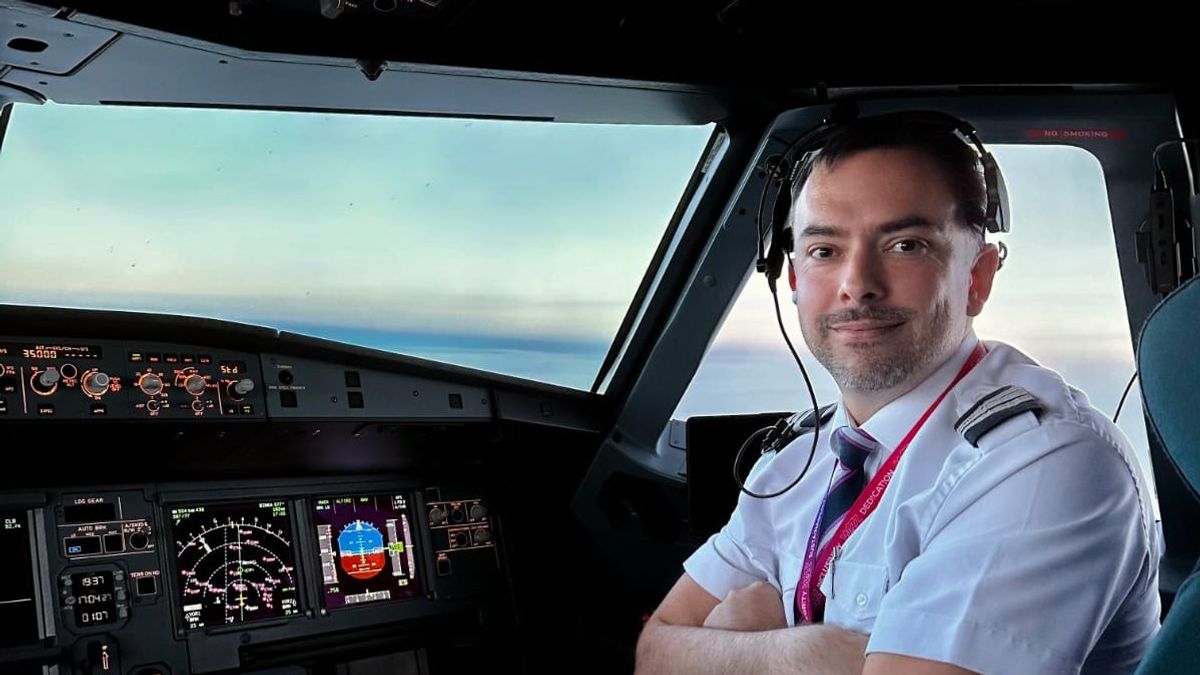 'I'm a pilot - there's one key thing everyone needs to know about turbulence' - The Mirror