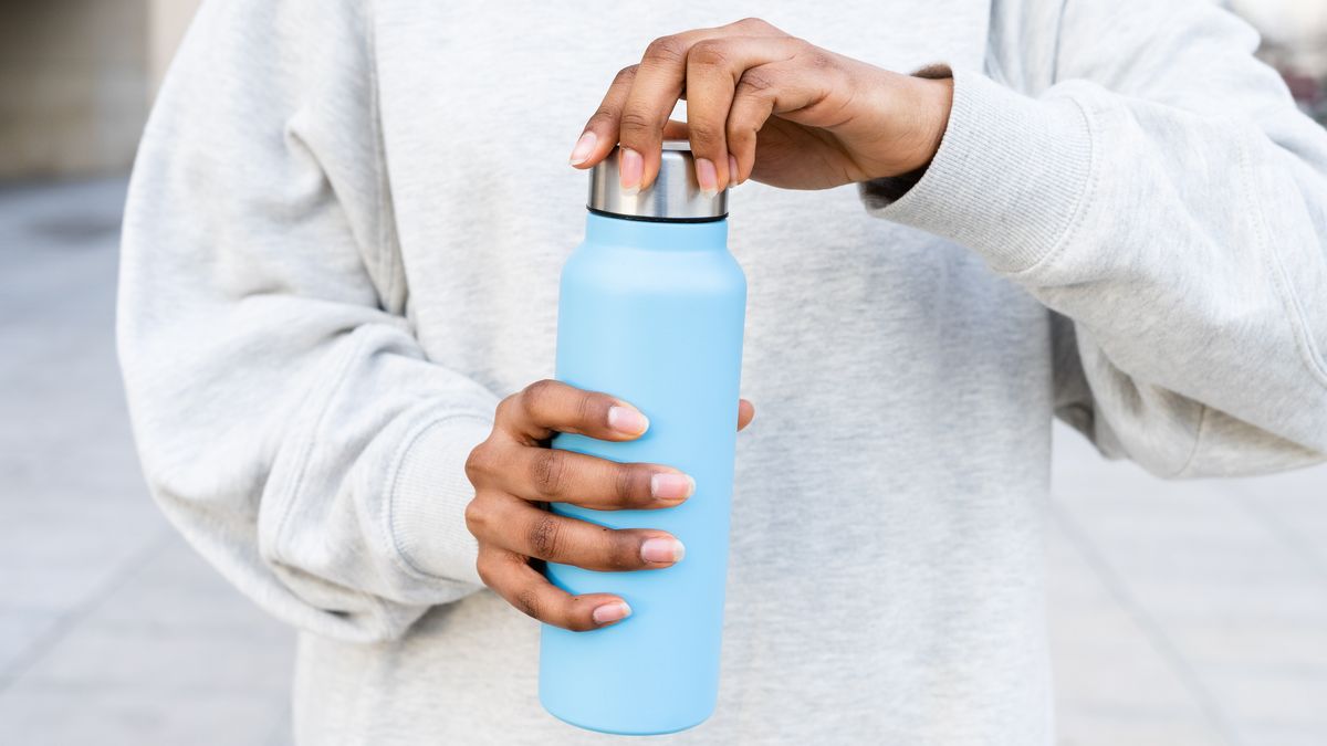 Anyone who owns a stainless steel water bottle reminded of airport rule - The Mirror