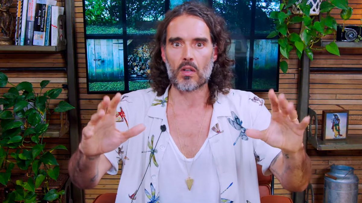 Russell Brand accused of rape, sexual assault and emotional abuse against 4 women - The Mirror US