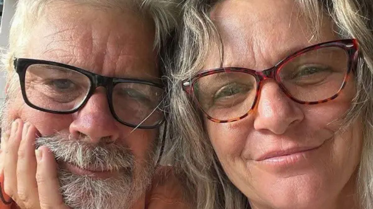 Bahamas cops race to find missing boater Lynette Hooker as deadline to charge husband nears - The Mirror US