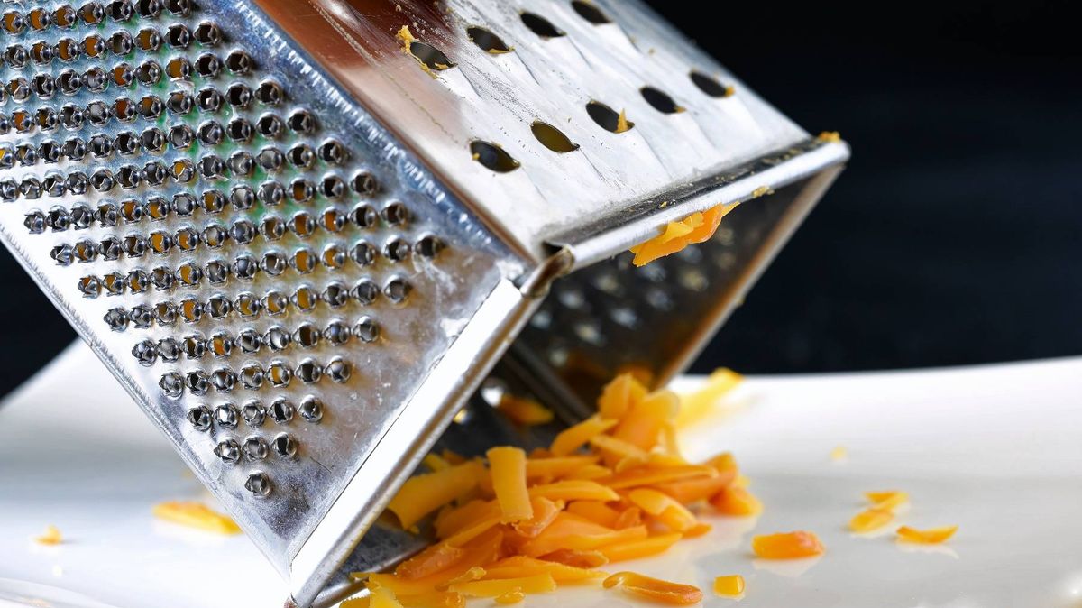 People amazed as they only just learn what fourth side of cheese grater is for - The Mirror US